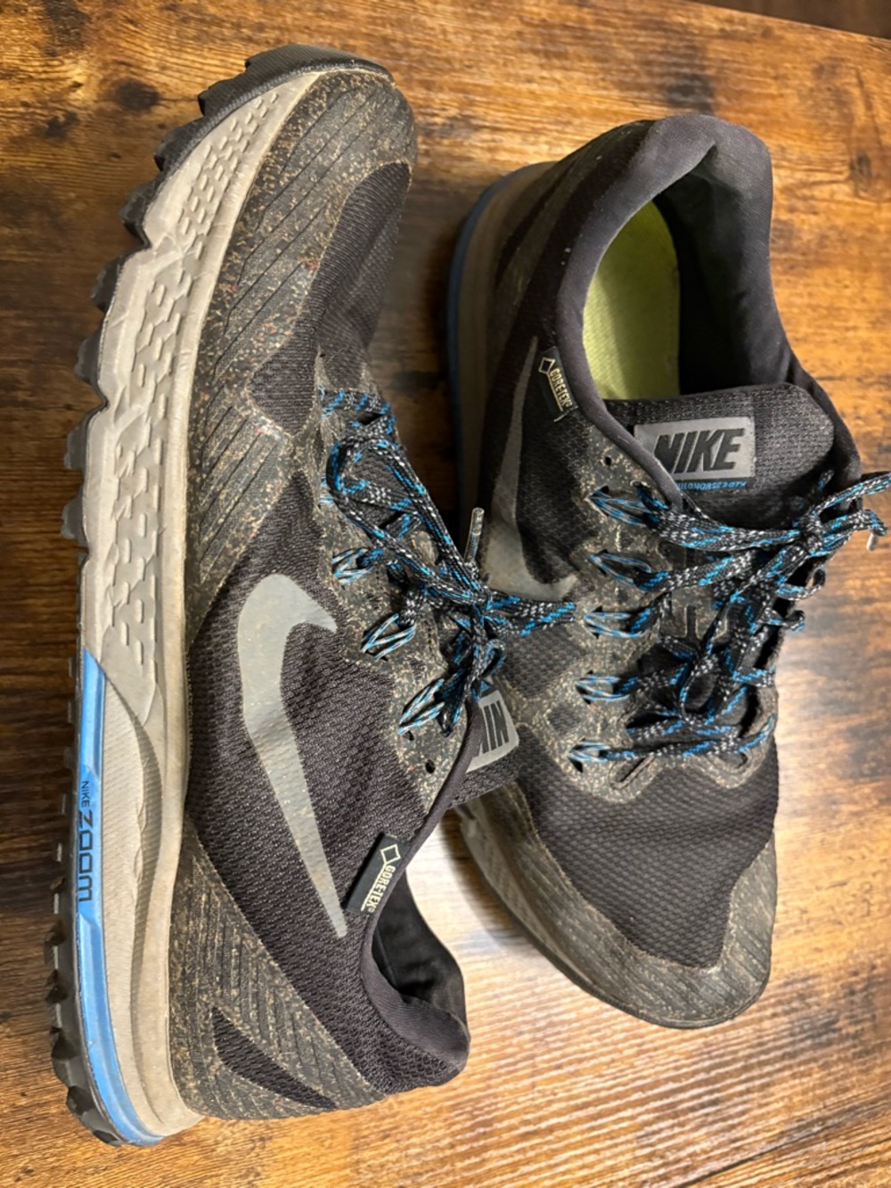 Nike Men's Black Trail Running Shoes with GoreTex - size 11.5